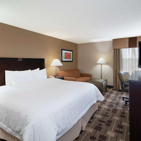 Hampton Inn Dublin Newbern Exteriör bild